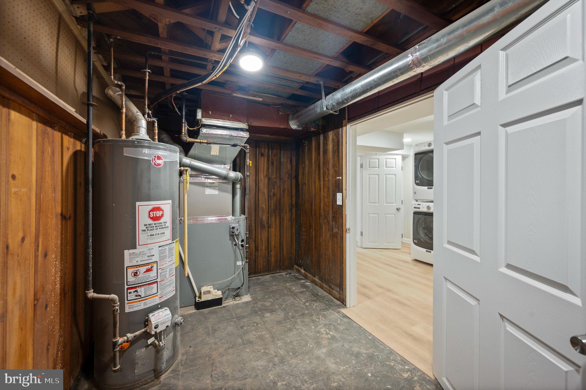 EASTWOOD - Residential