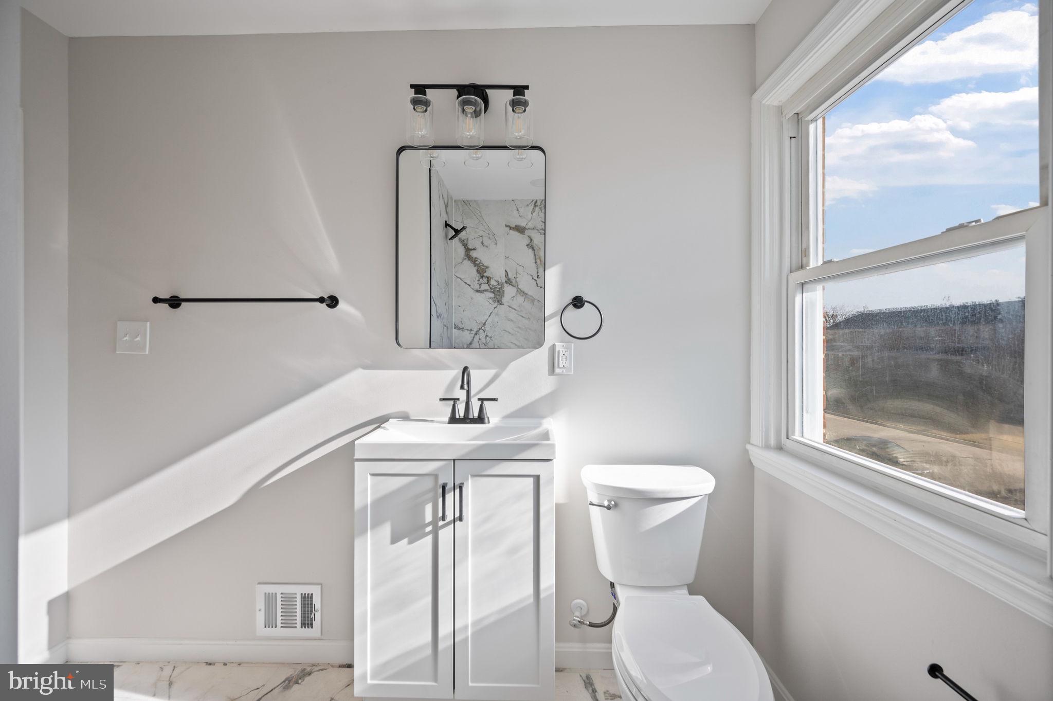 EASTWOOD - Residential