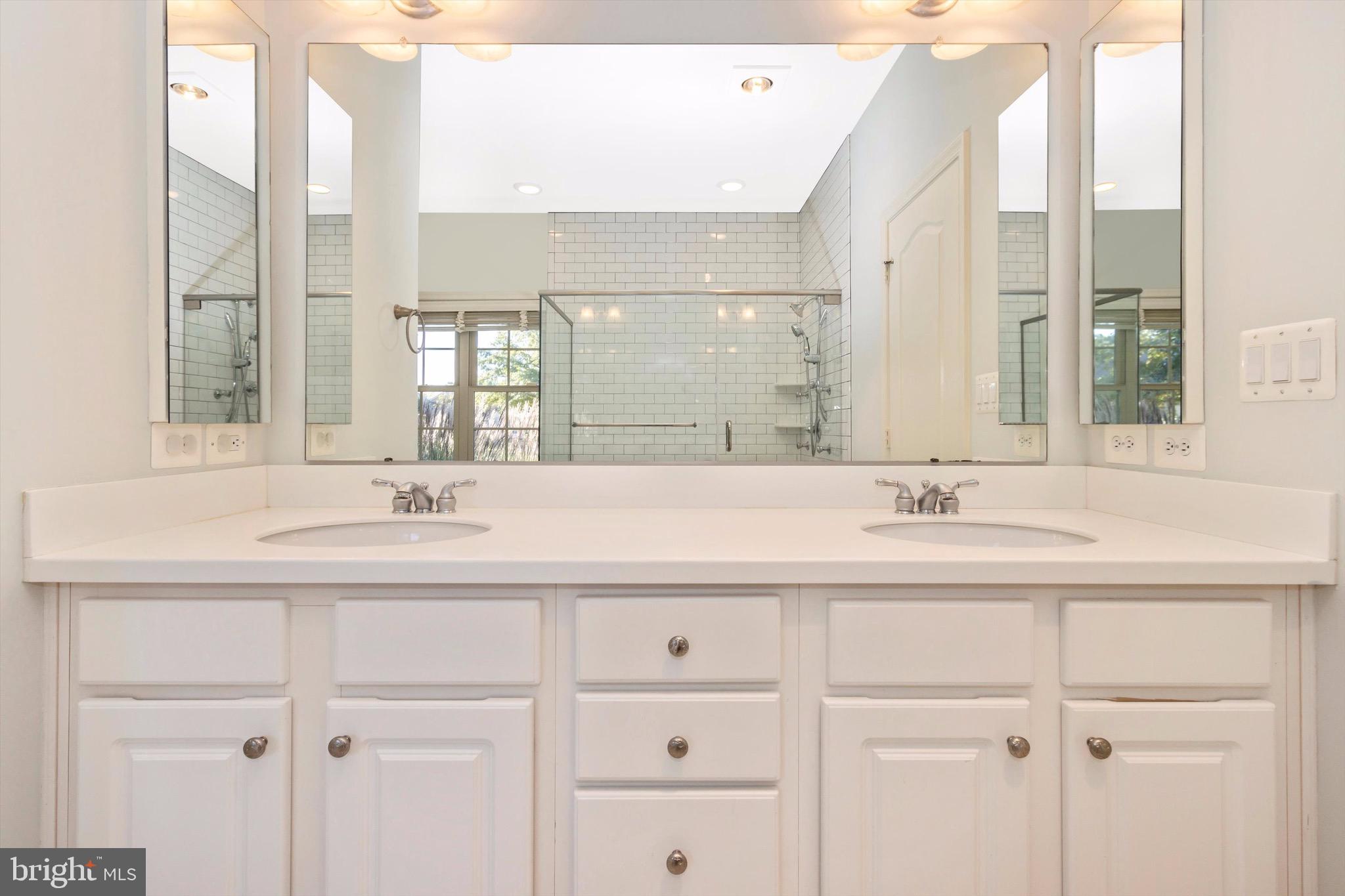 PARK PLACE AT MILL ISLAND - Residential