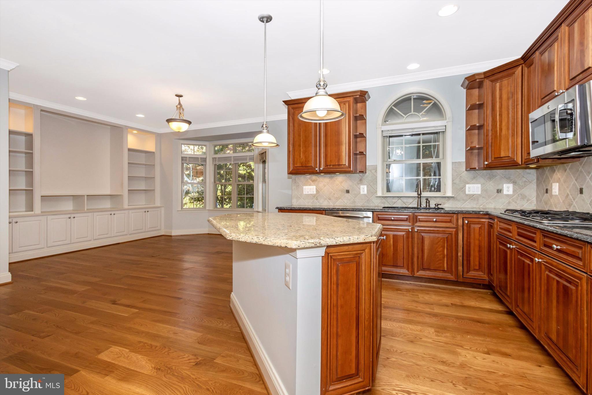 PARK PLACE AT MILL ISLAND - Residential