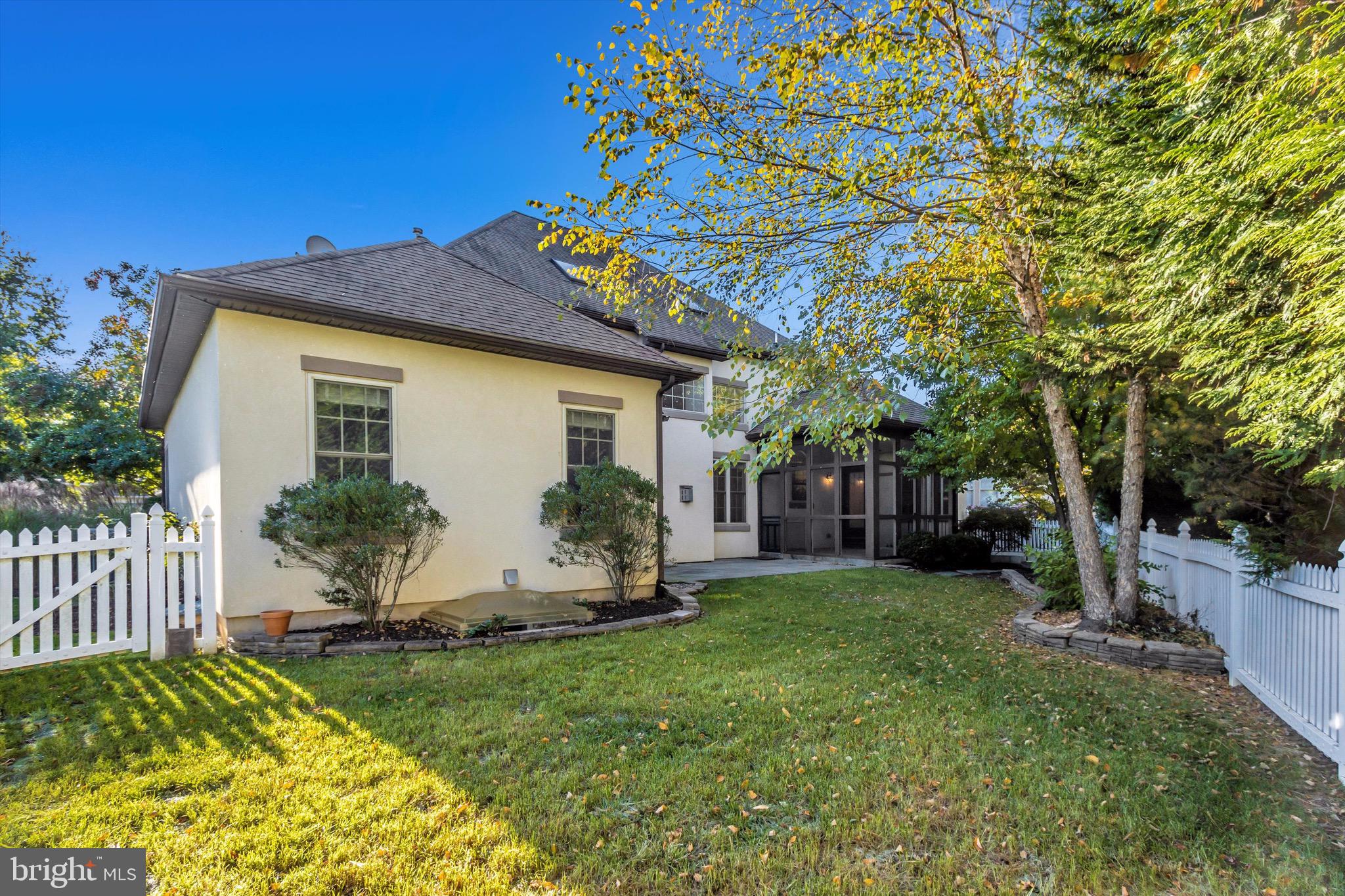 PARK PLACE AT MILL ISLAND - Residential