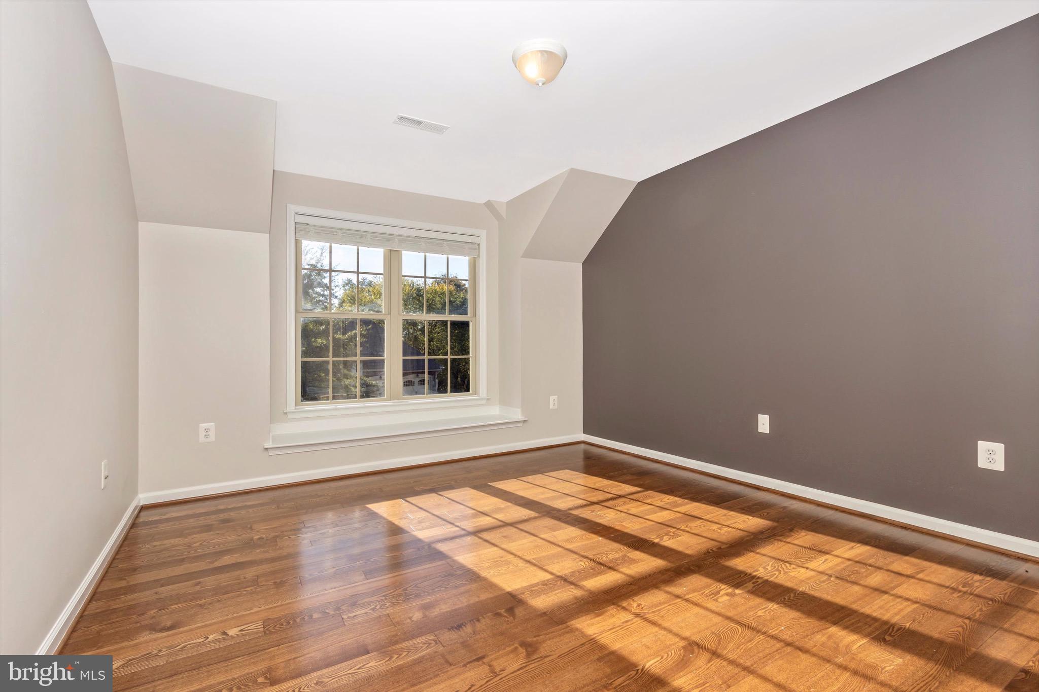 PARK PLACE AT MILL ISLAND - Residential