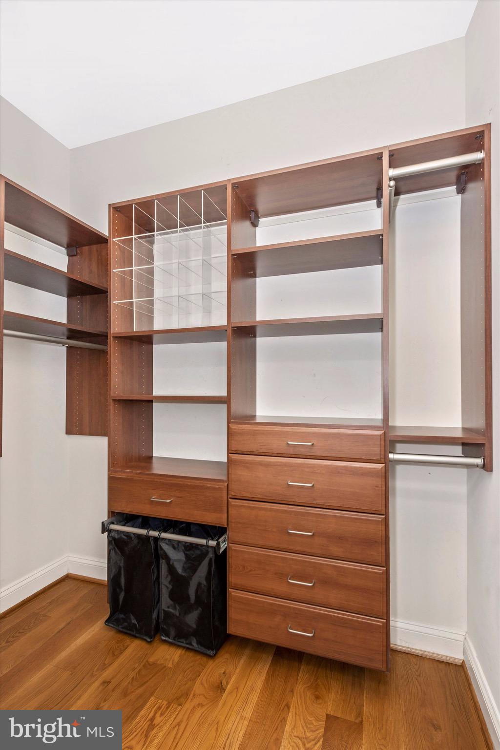 PARK PLACE AT MILL ISLAND - Residential