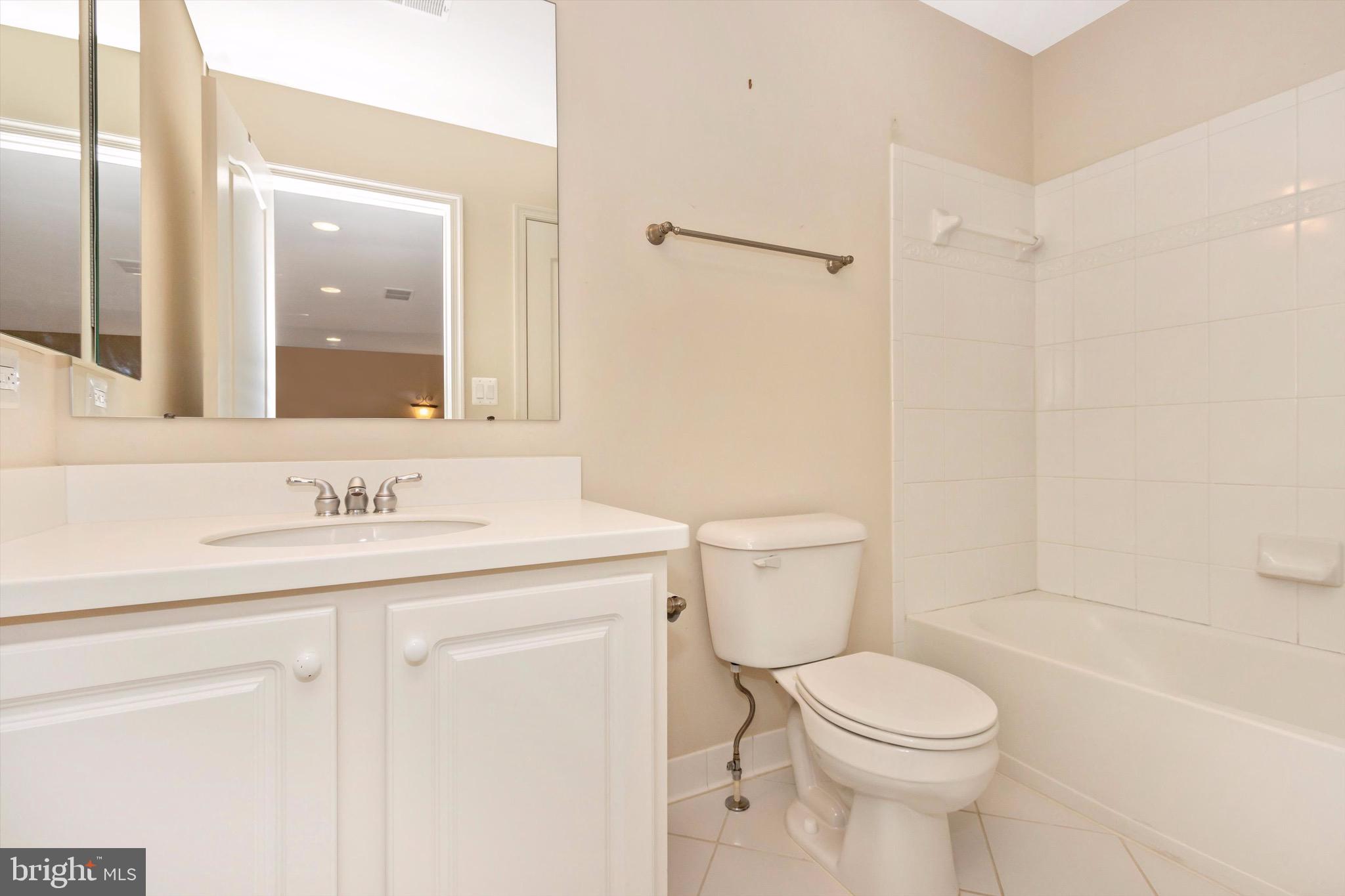 PARK PLACE AT MILL ISLAND - Residential