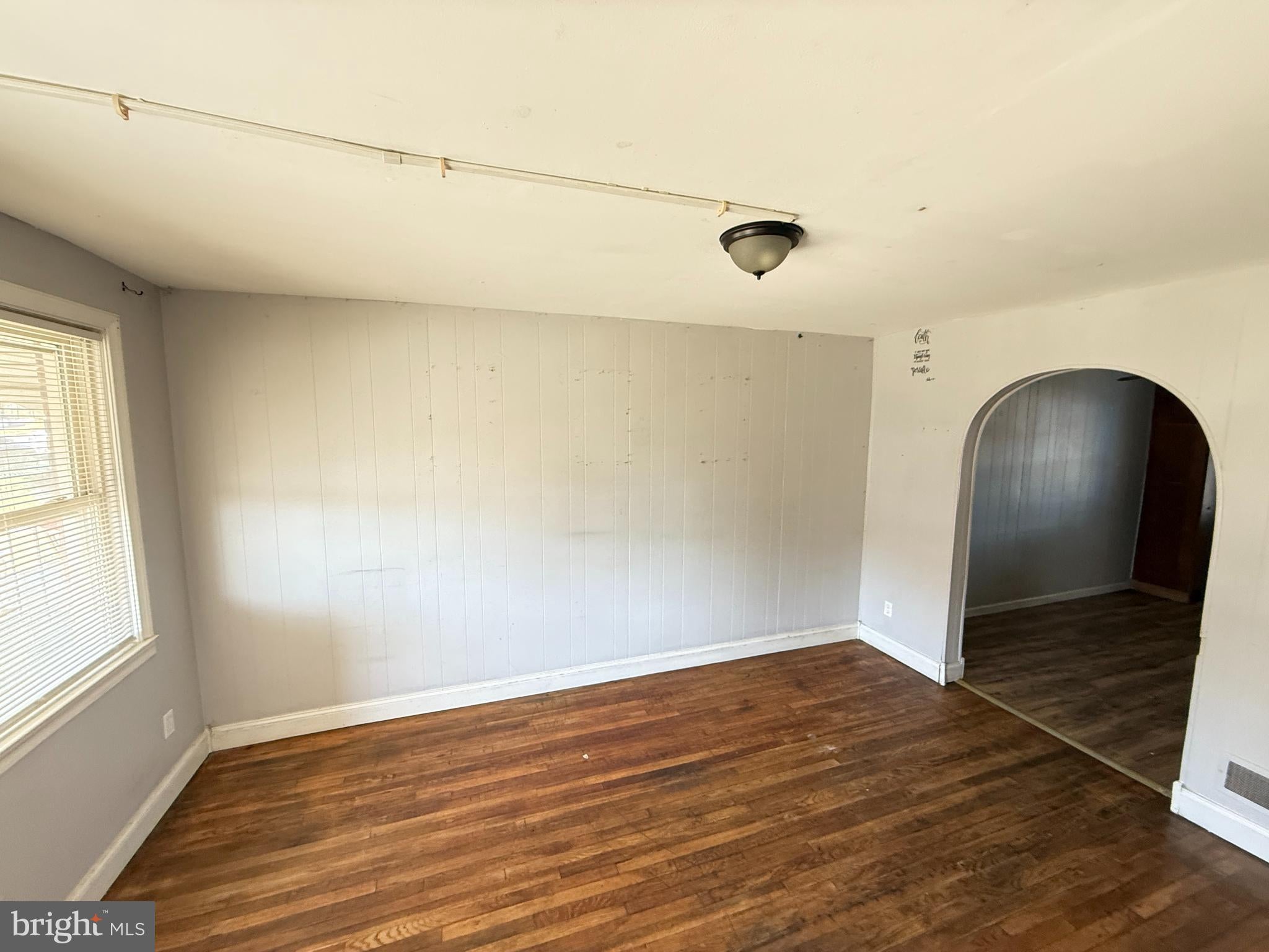 1523 ELRINO STREET