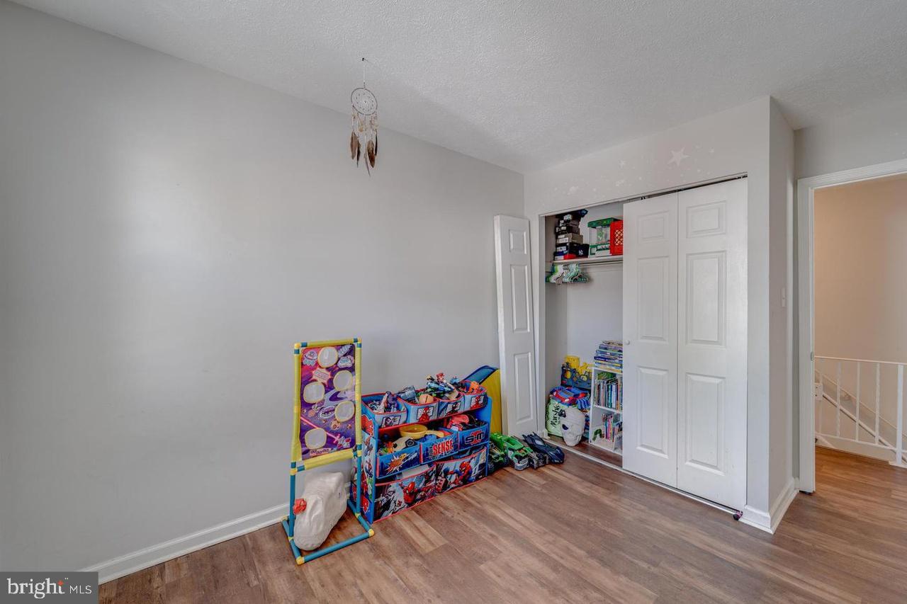 IRONGATE - Residential Lease