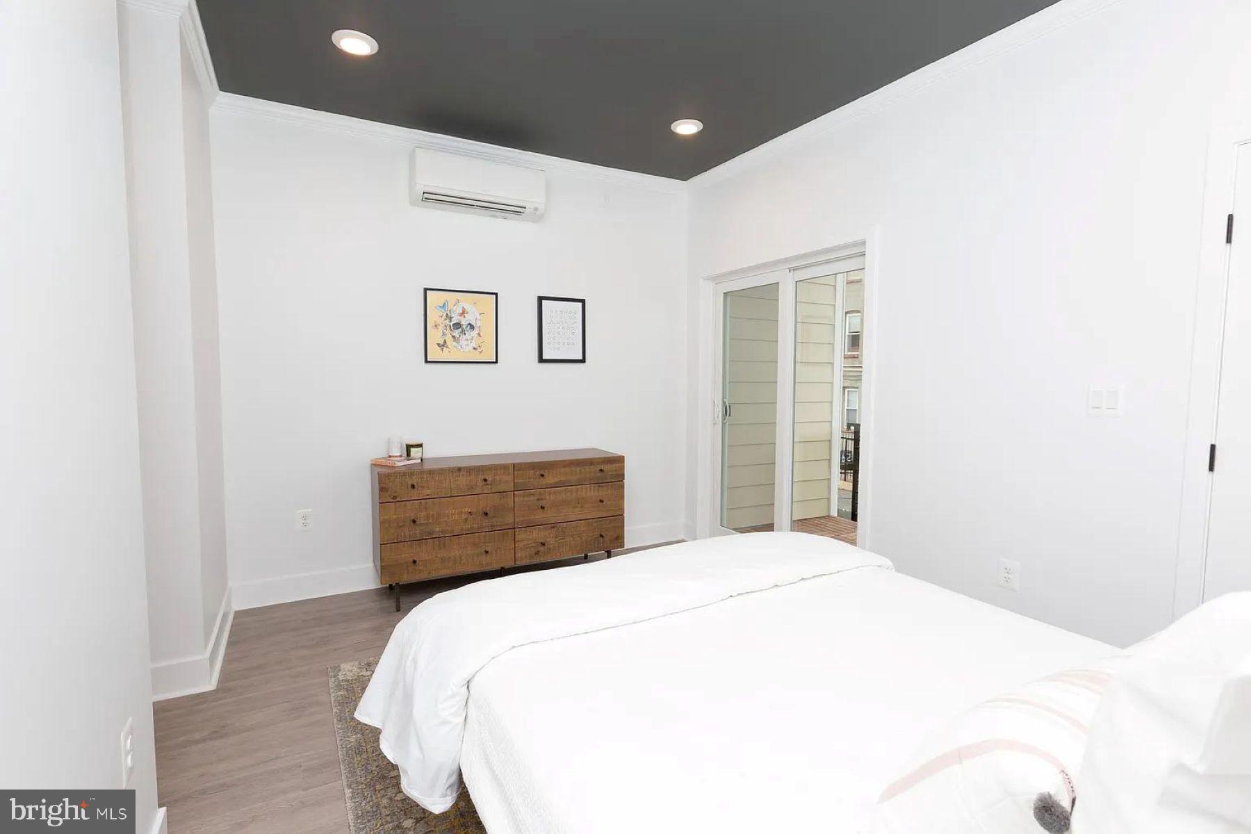 FELLS POINT HISTORIC DISTRICT - Residential Lease