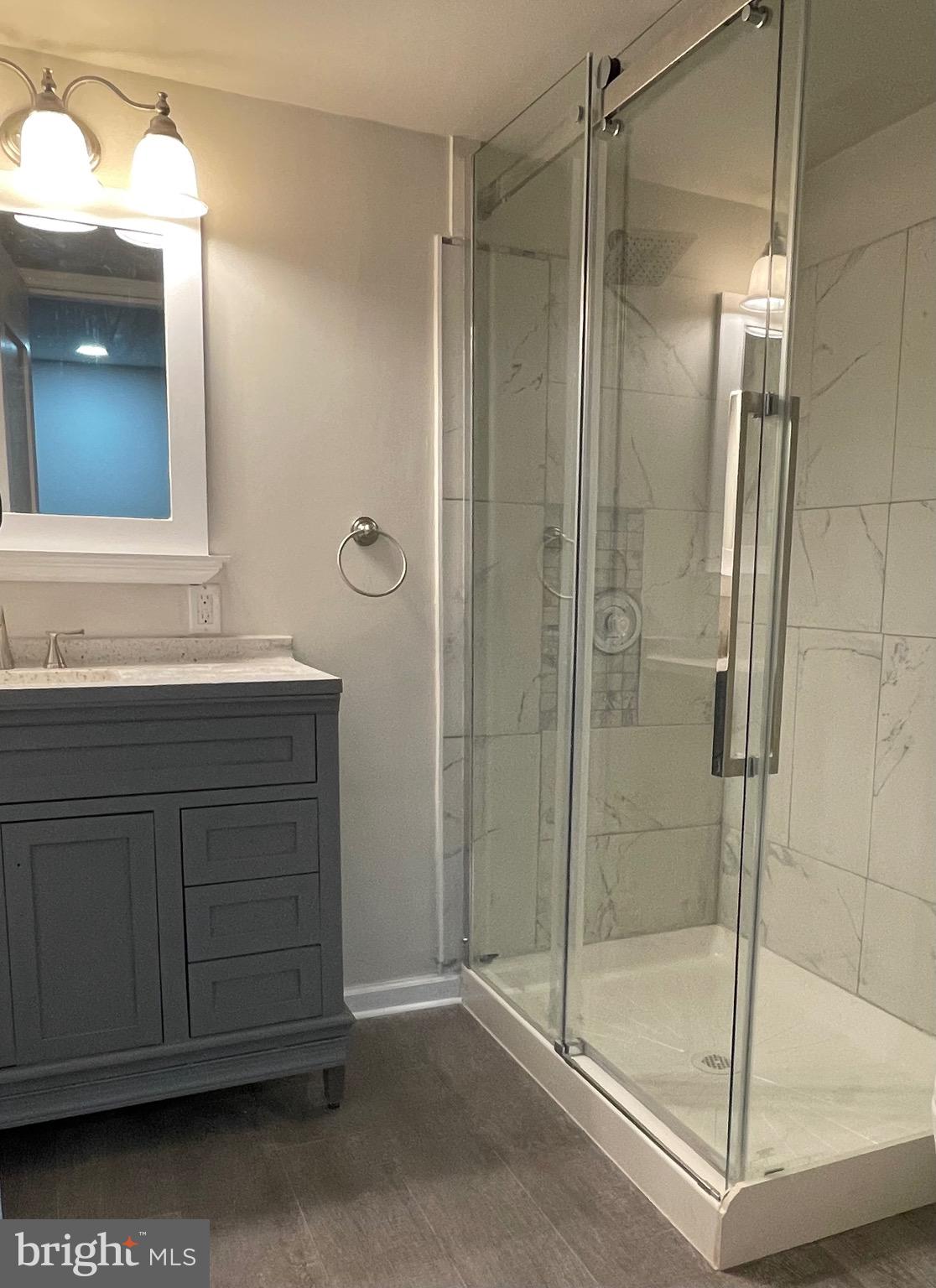 SPRING MEADOW - Residential