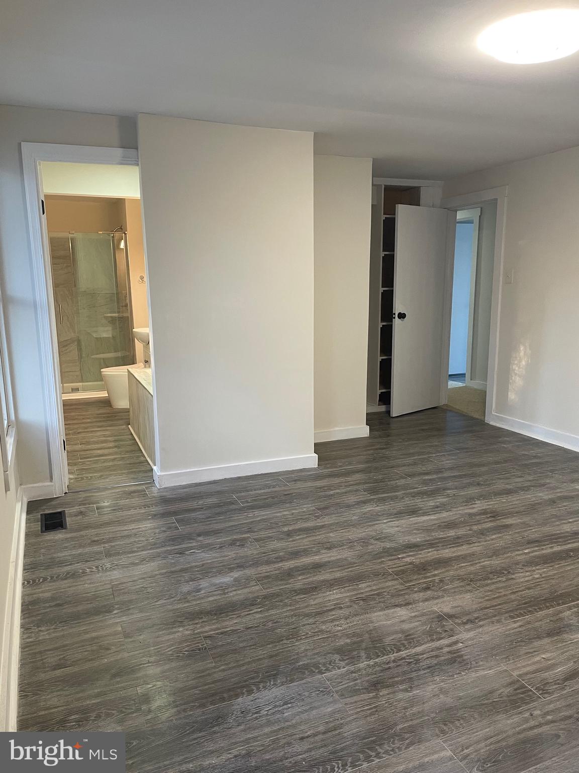 SPRING MEADOW - Residential