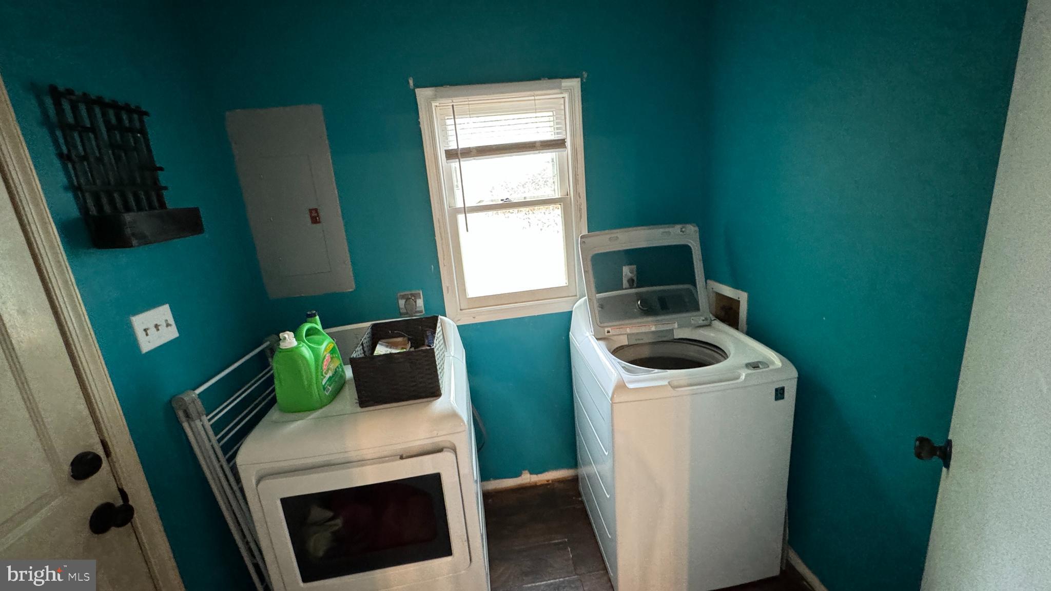 LAKE HOLIDAY ESTATES - Residential