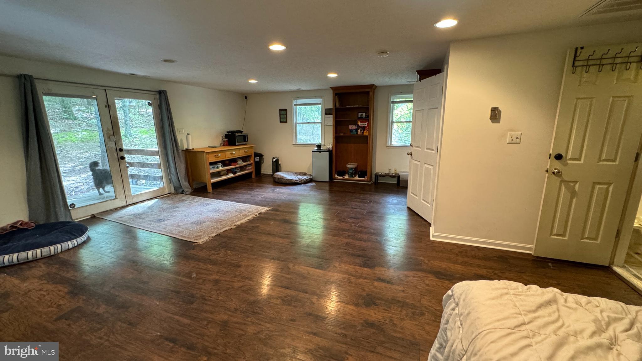 LAKE HOLIDAY ESTATES - Residential