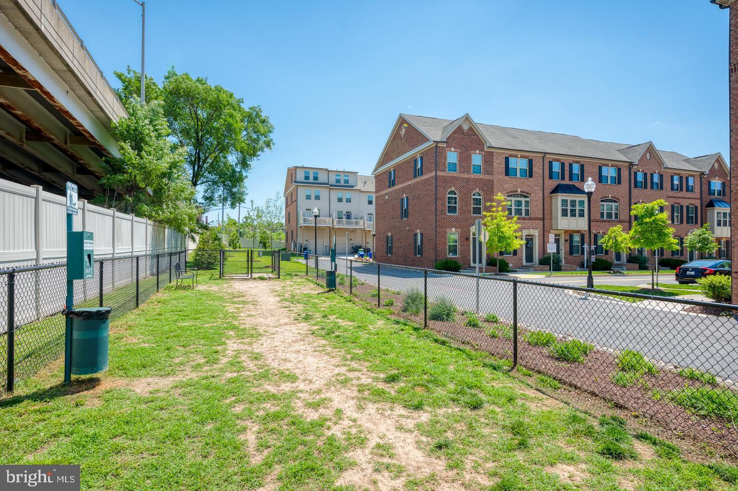 OLDHAM CROSSING - Residential