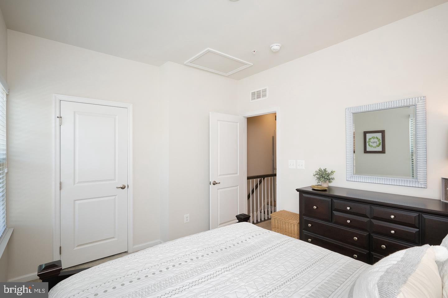 OLDHAM CROSSING - Residential