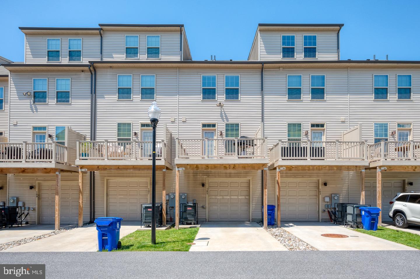 OLDHAM CROSSING - Residential