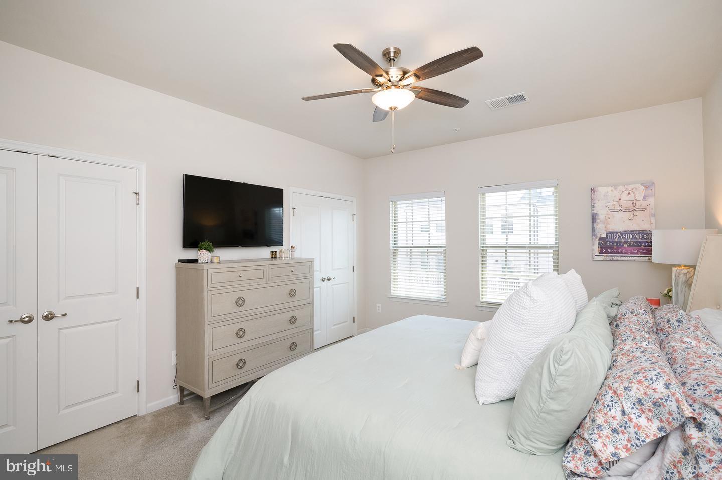 OLDHAM CROSSING - Residential