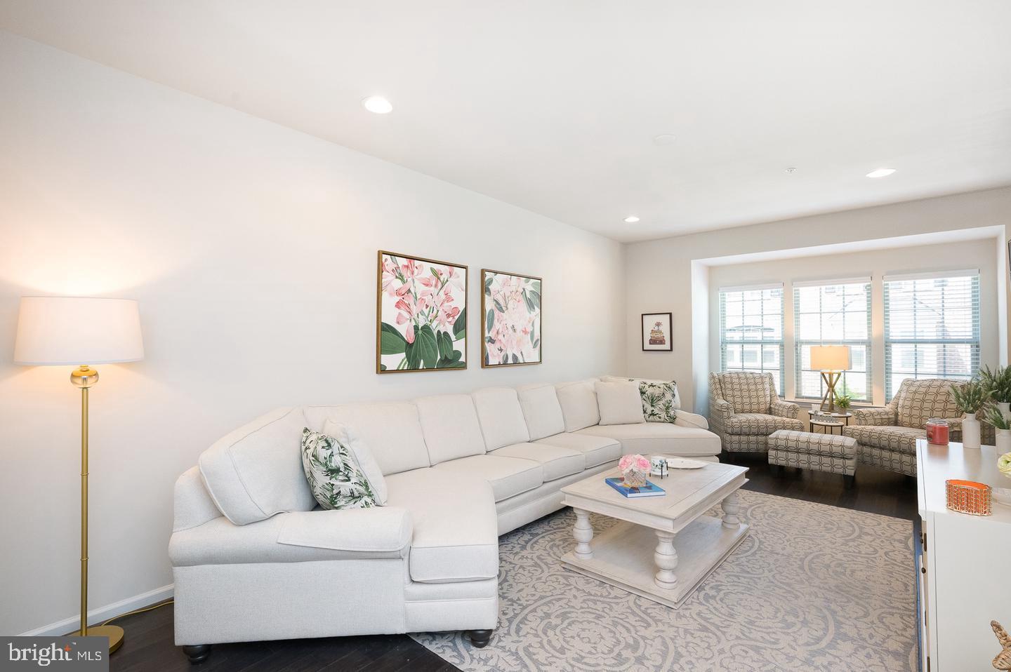 OLDHAM CROSSING - Residential