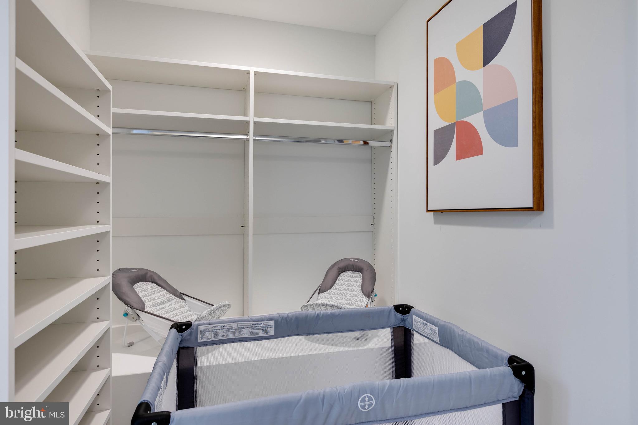 FAIRMOUNT - Residential Lease