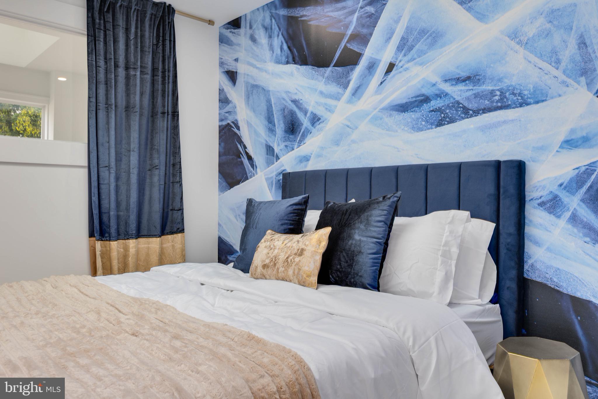 FAIRMOUNT - Residential Lease