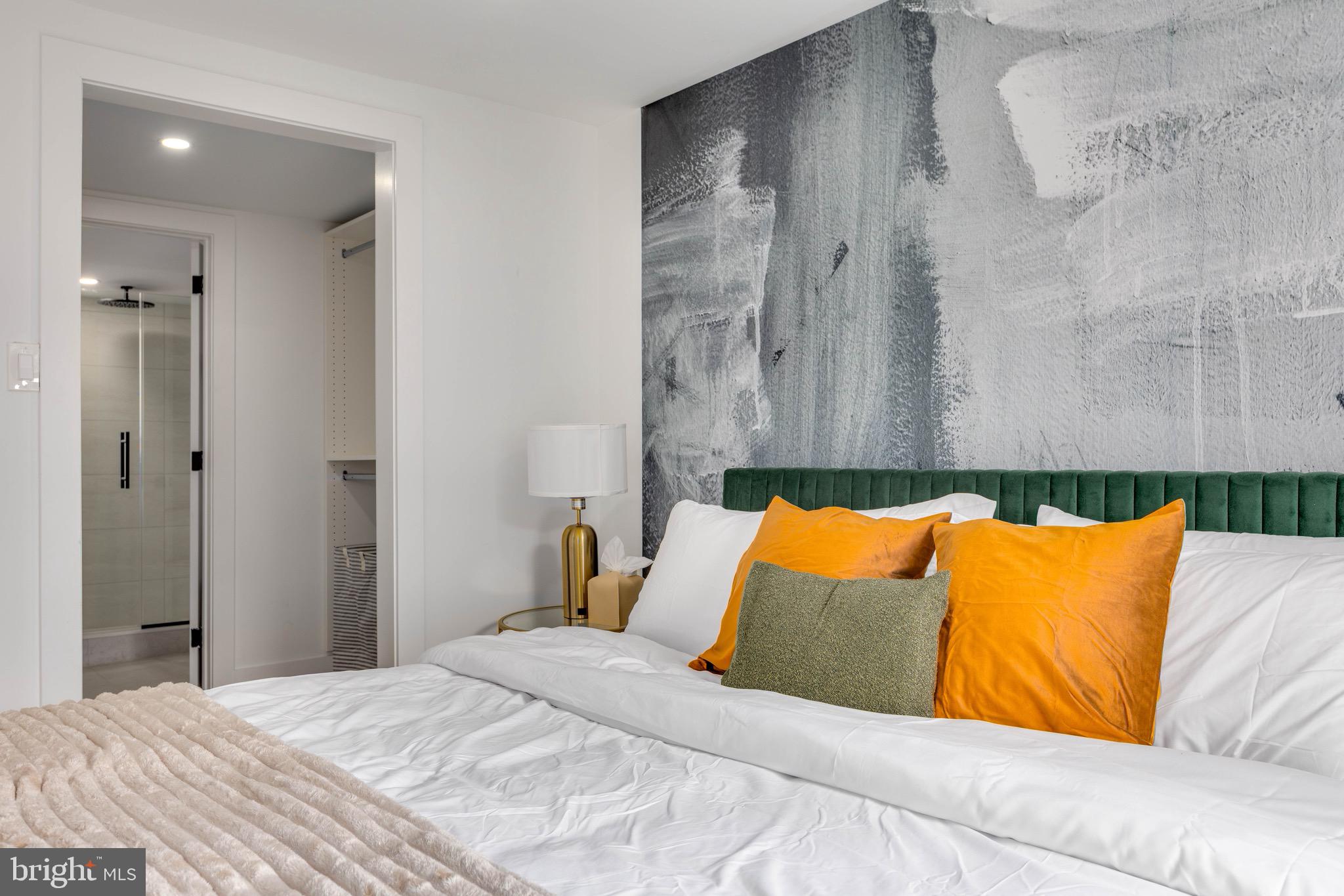 FAIRMOUNT - Residential Lease