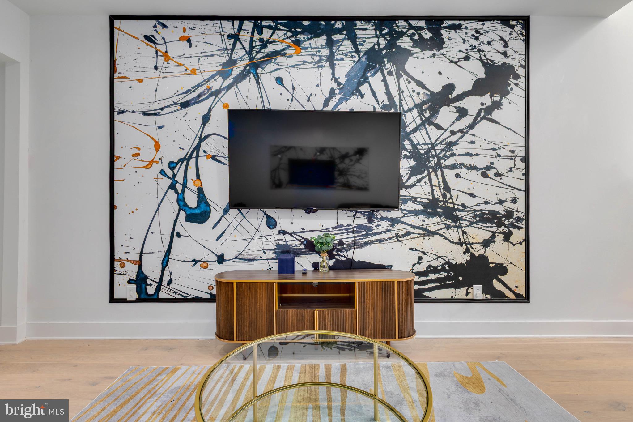 FAIRMOUNT - Residential Lease