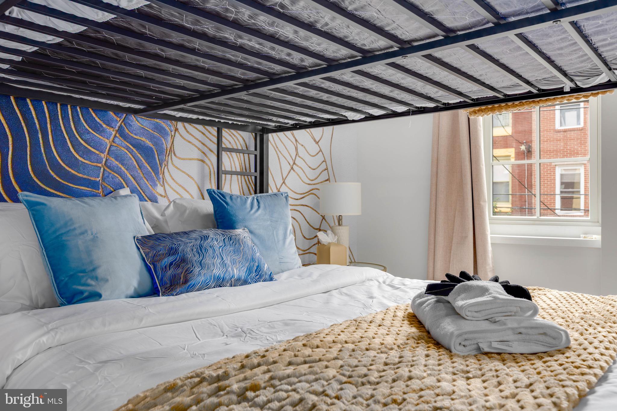 FAIRMOUNT - Residential Lease