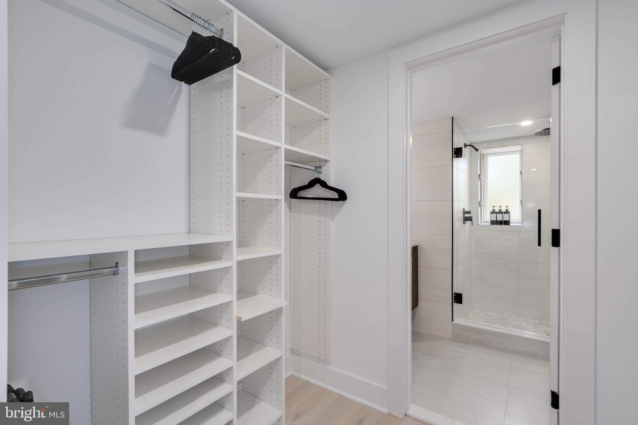 FAIRMOUNT - Residential Lease