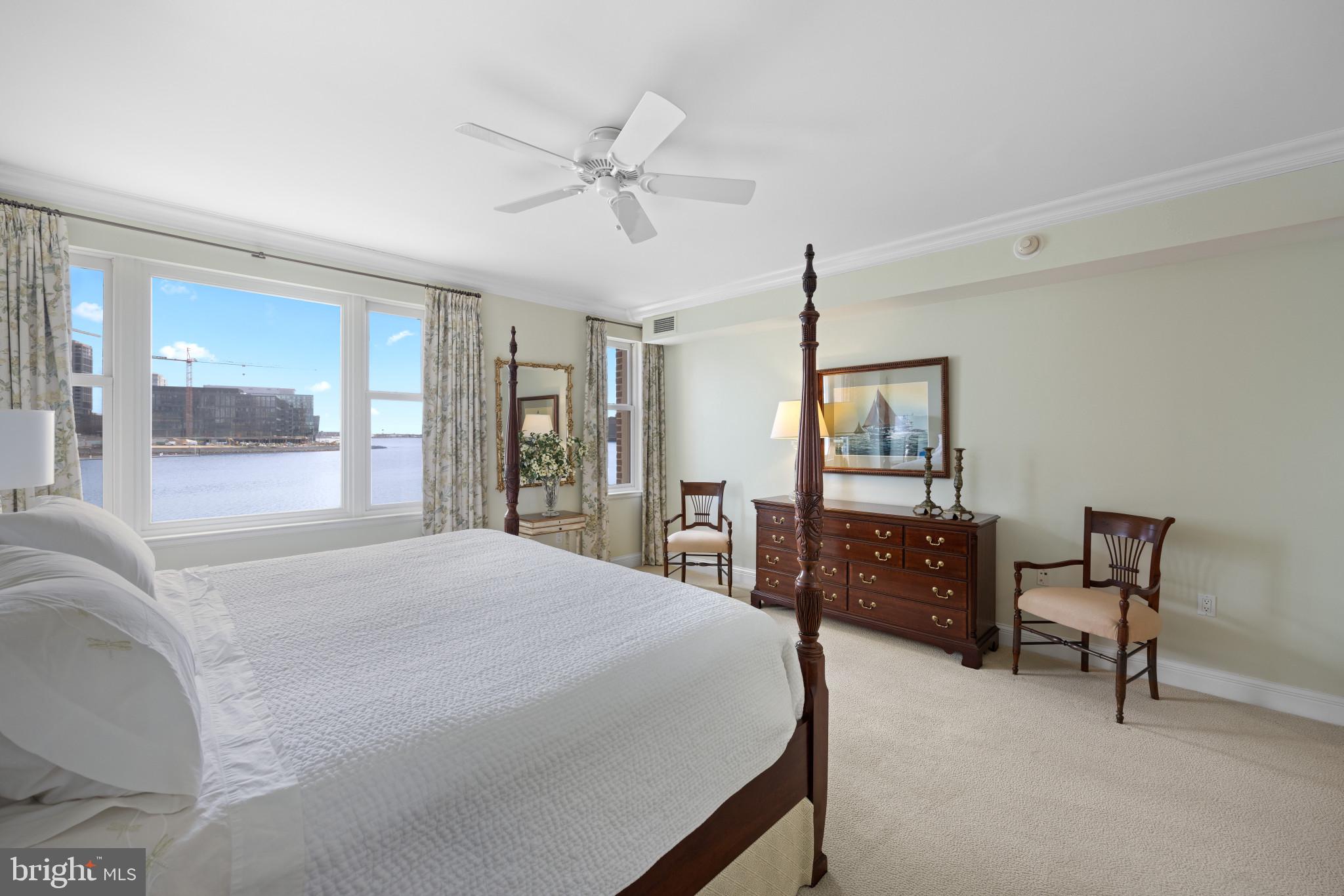 THE RITZ-CARLTON RESIDENCES - Residential