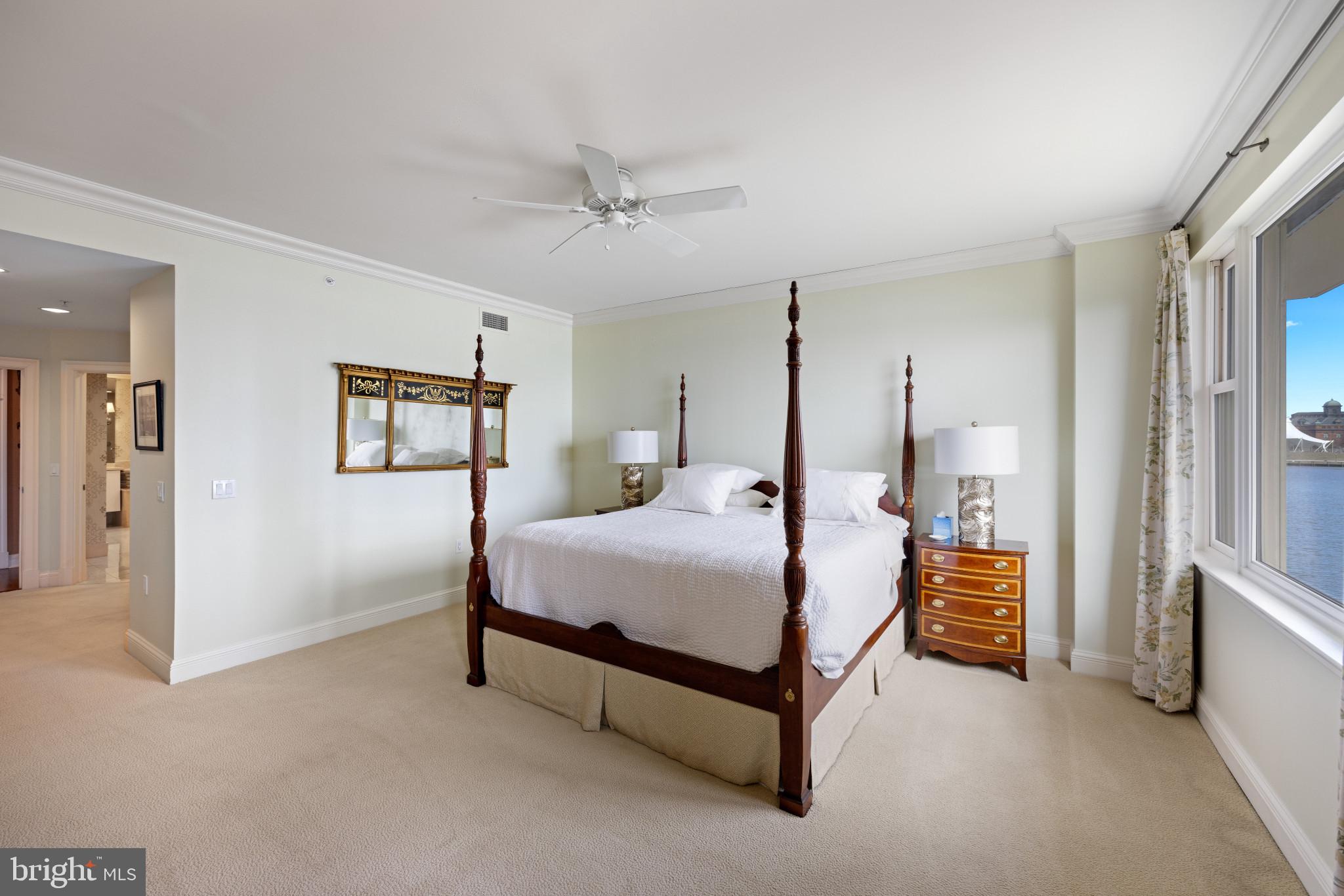 THE RITZ-CARLTON RESIDENCES - Residential