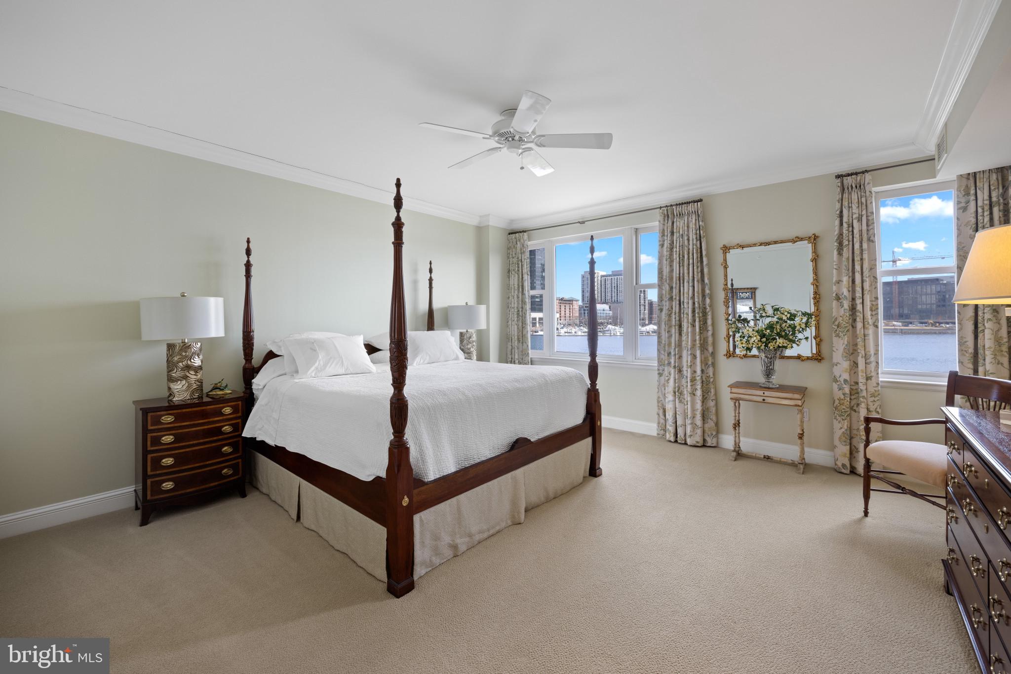 THE RITZ-CARLTON RESIDENCES - Residential