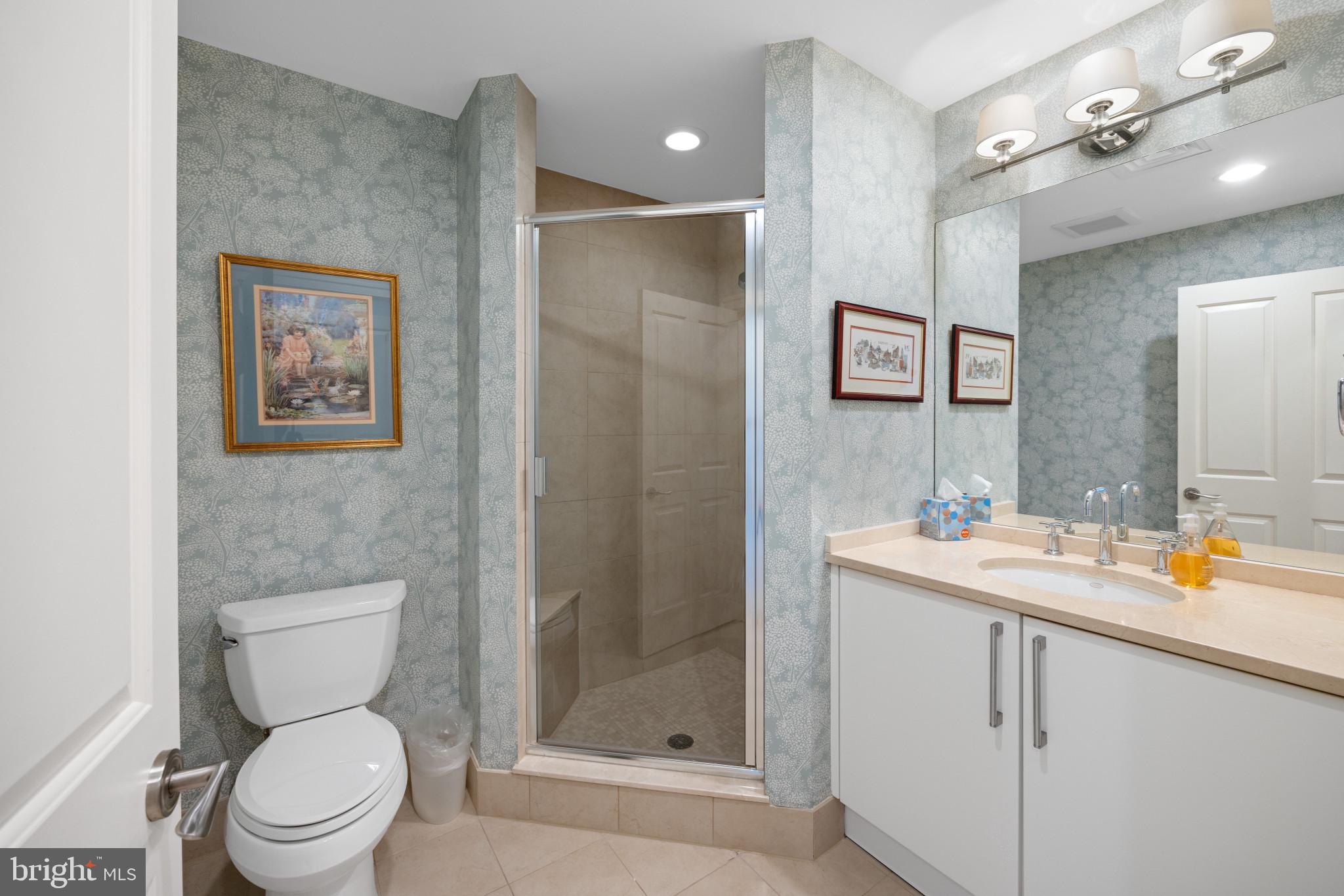 THE RITZ-CARLTON RESIDENCES - Residential