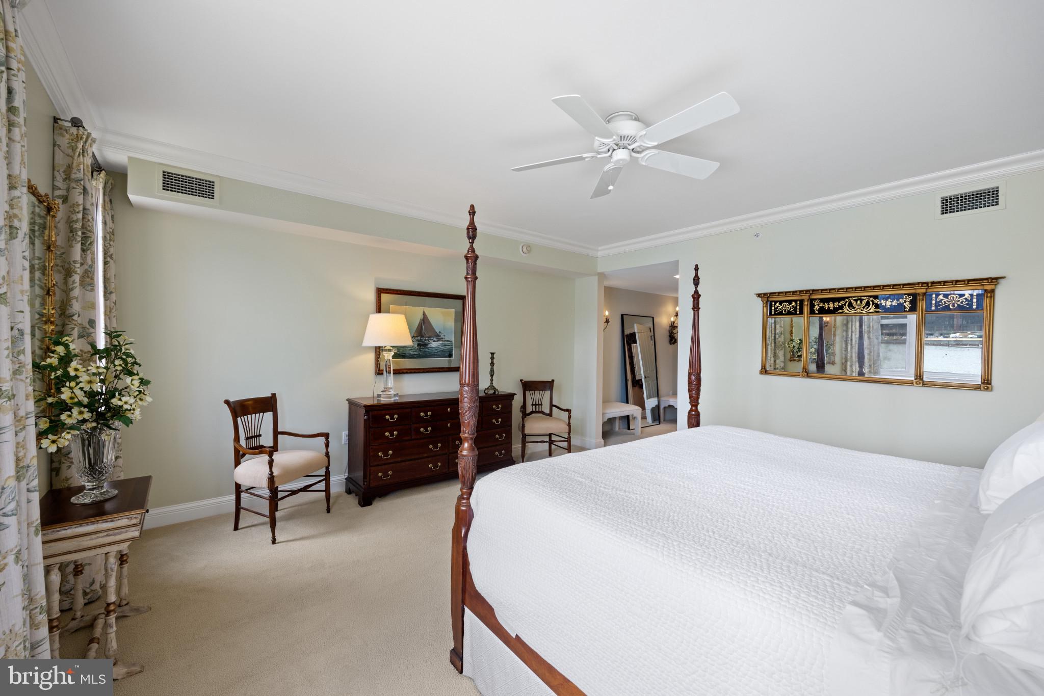 THE RITZ-CARLTON RESIDENCES - Residential