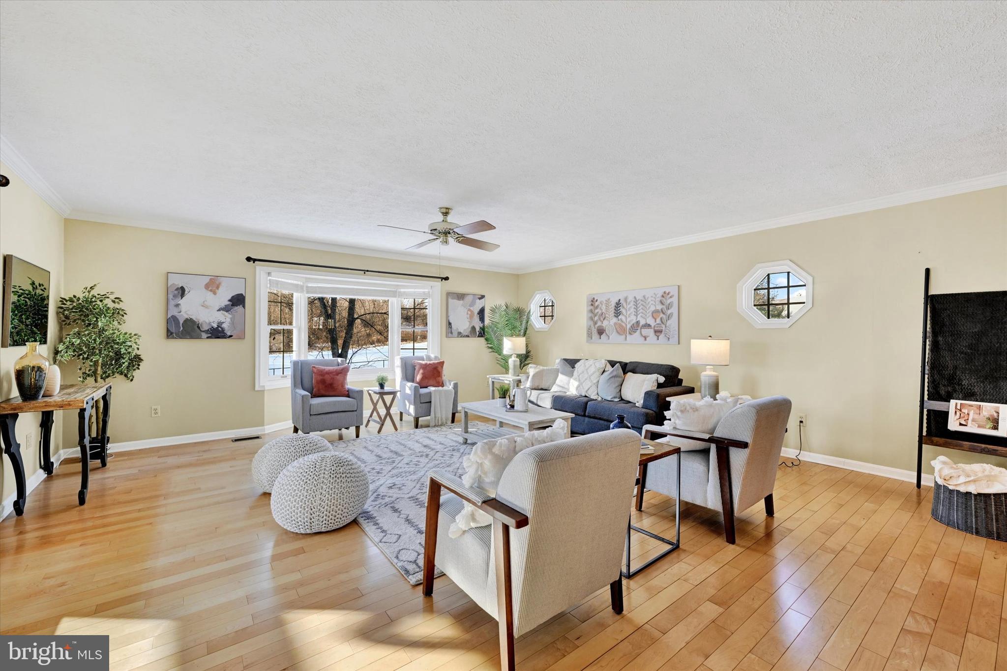 WHITE MARSH - Residential