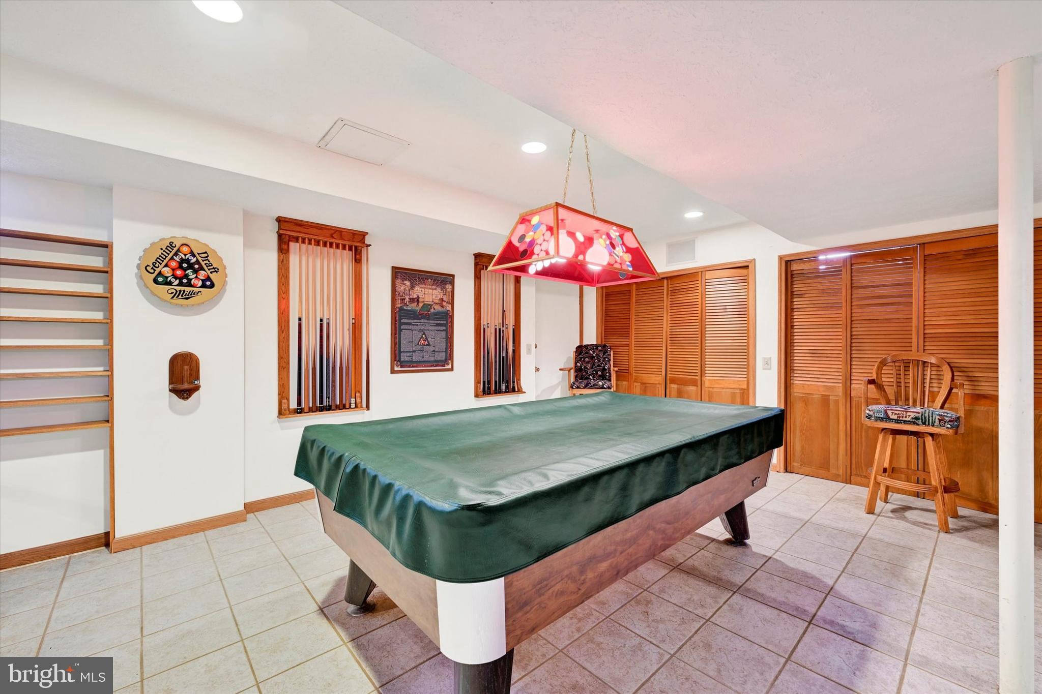 WHITE MARSH - Residential