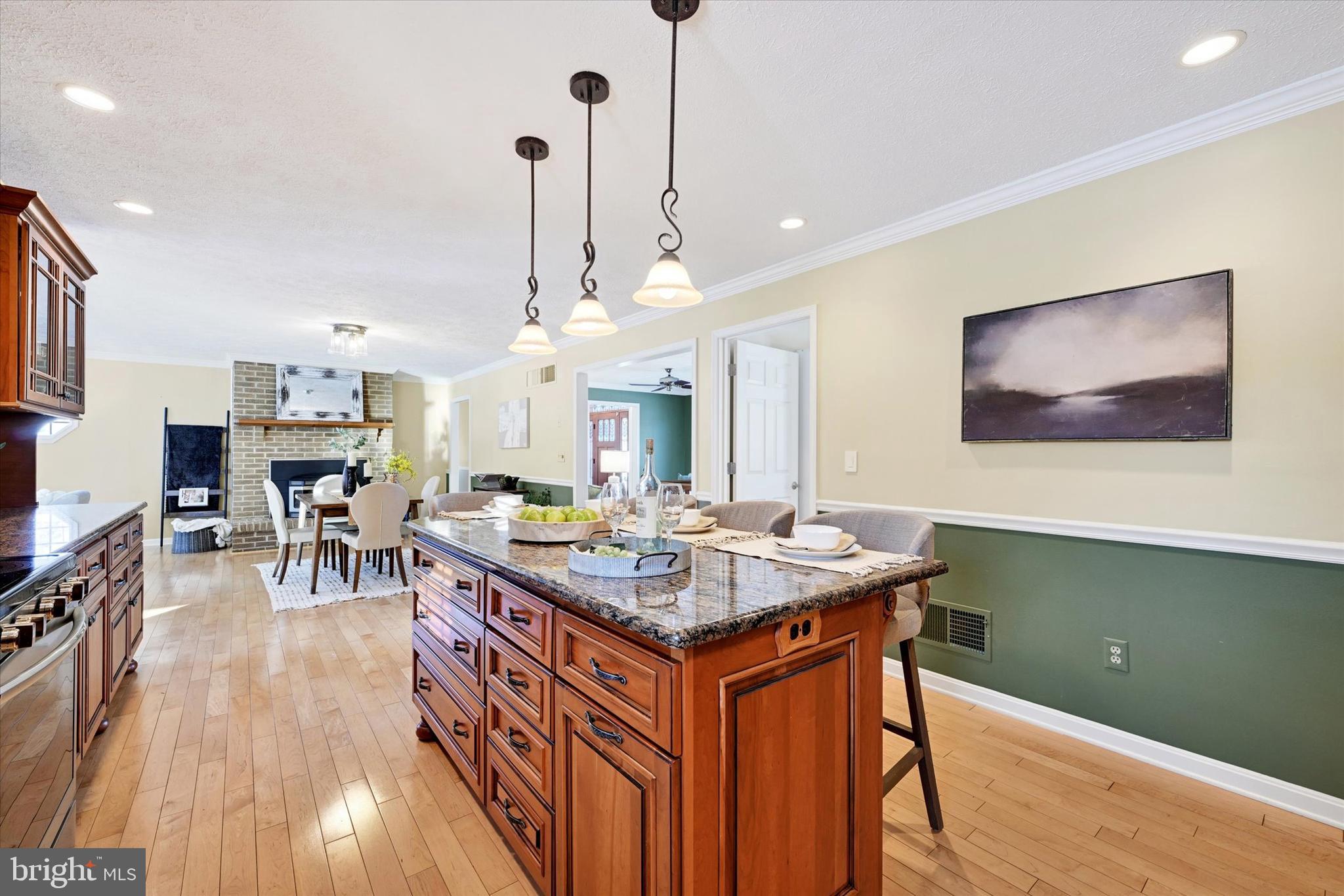 WHITE MARSH - Residential