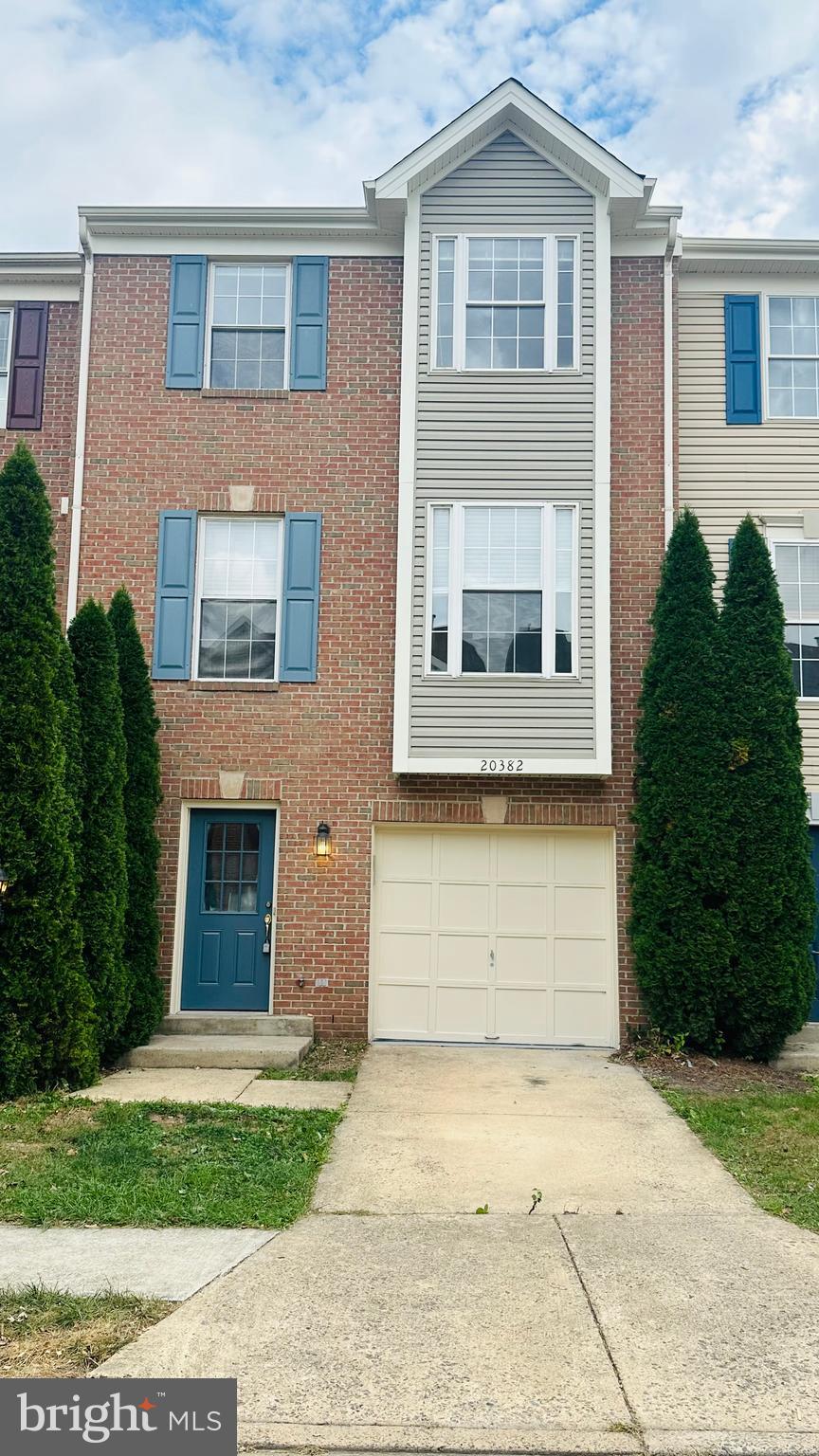 ASHBURN - Residential Lease