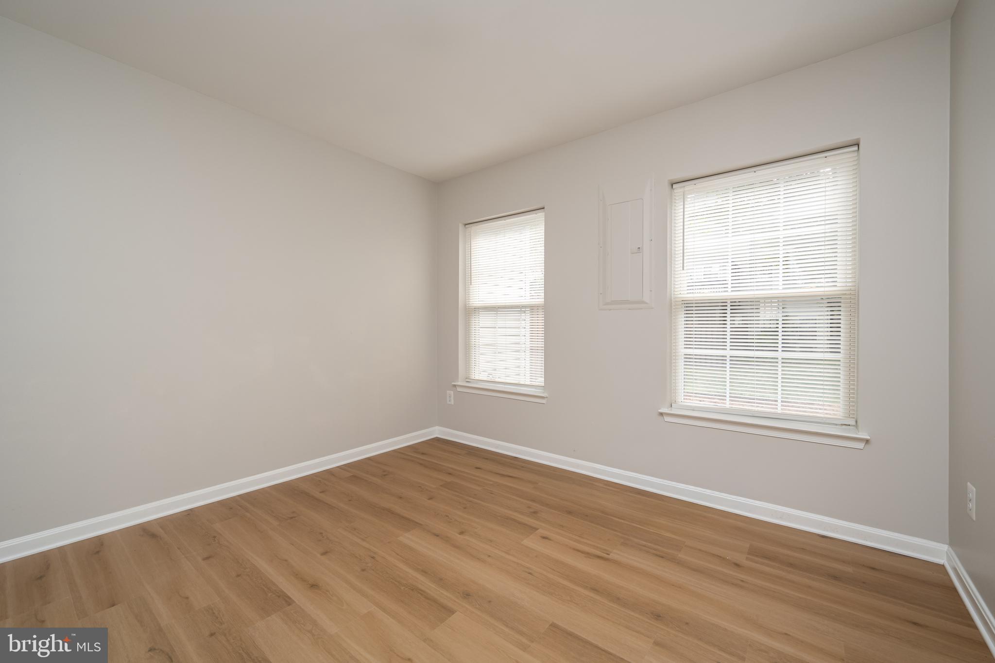 ASHBURN - Residential Lease