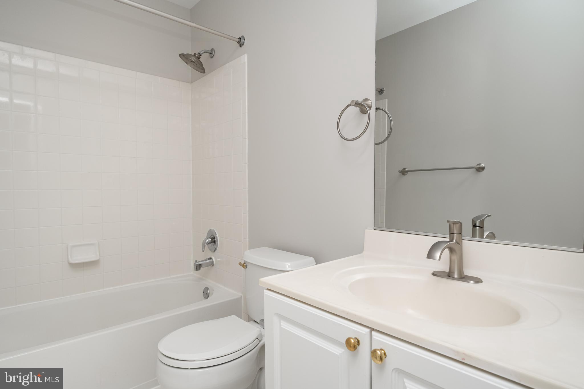 ASHBURN - Residential Lease