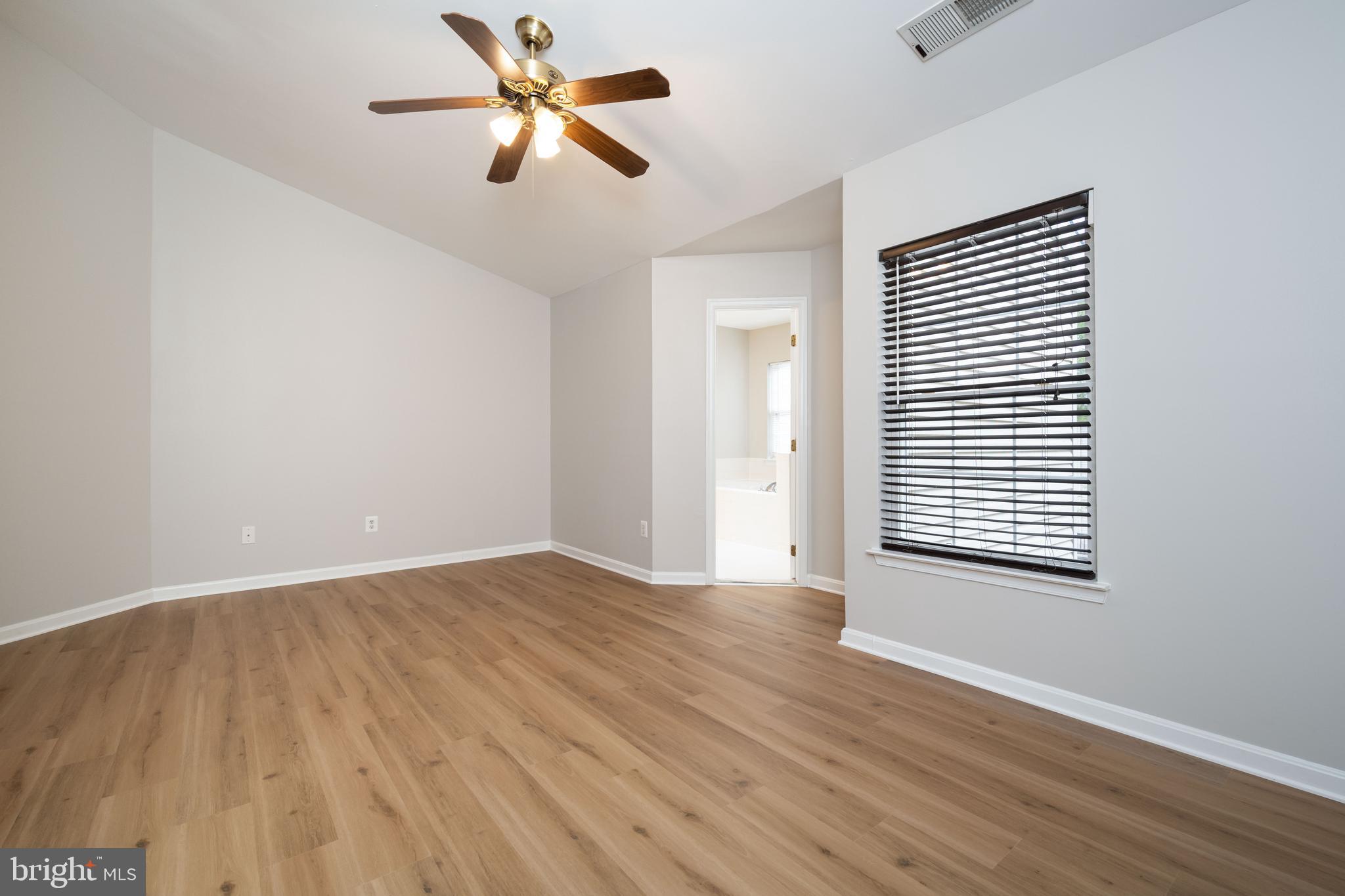 ASHBURN - Residential Lease