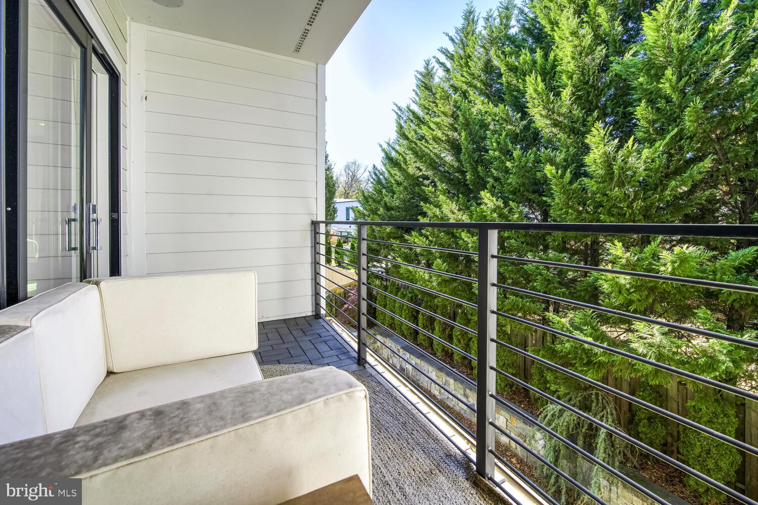 GEORGETOWN VILLAGE - Residential