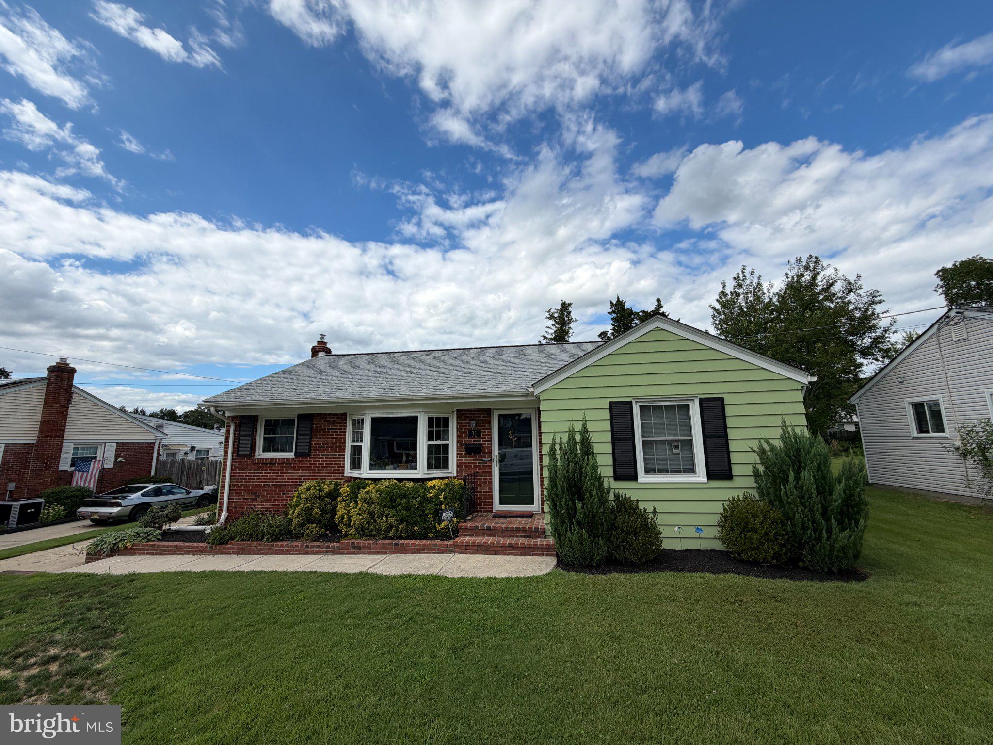 31 NEWELL AVENUE