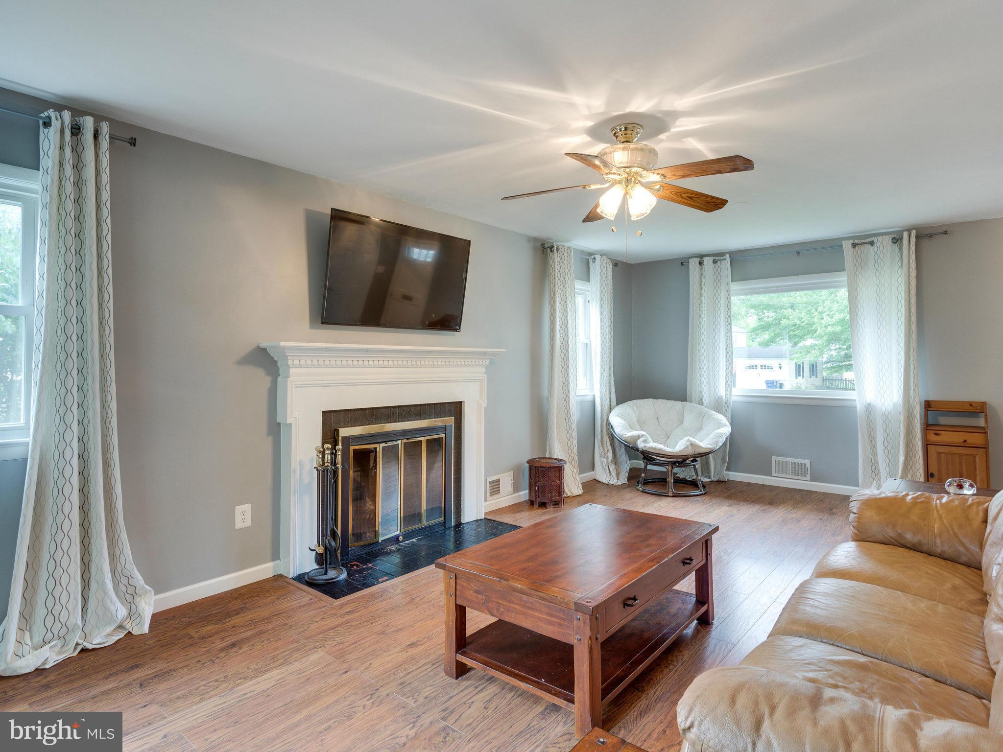 WAYNEWOOD - Residential