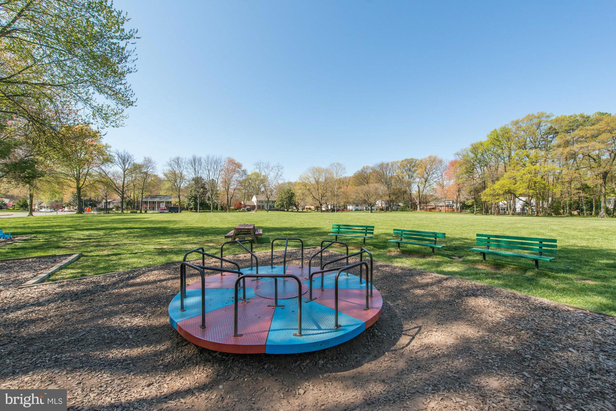 WAYNEWOOD - Residential