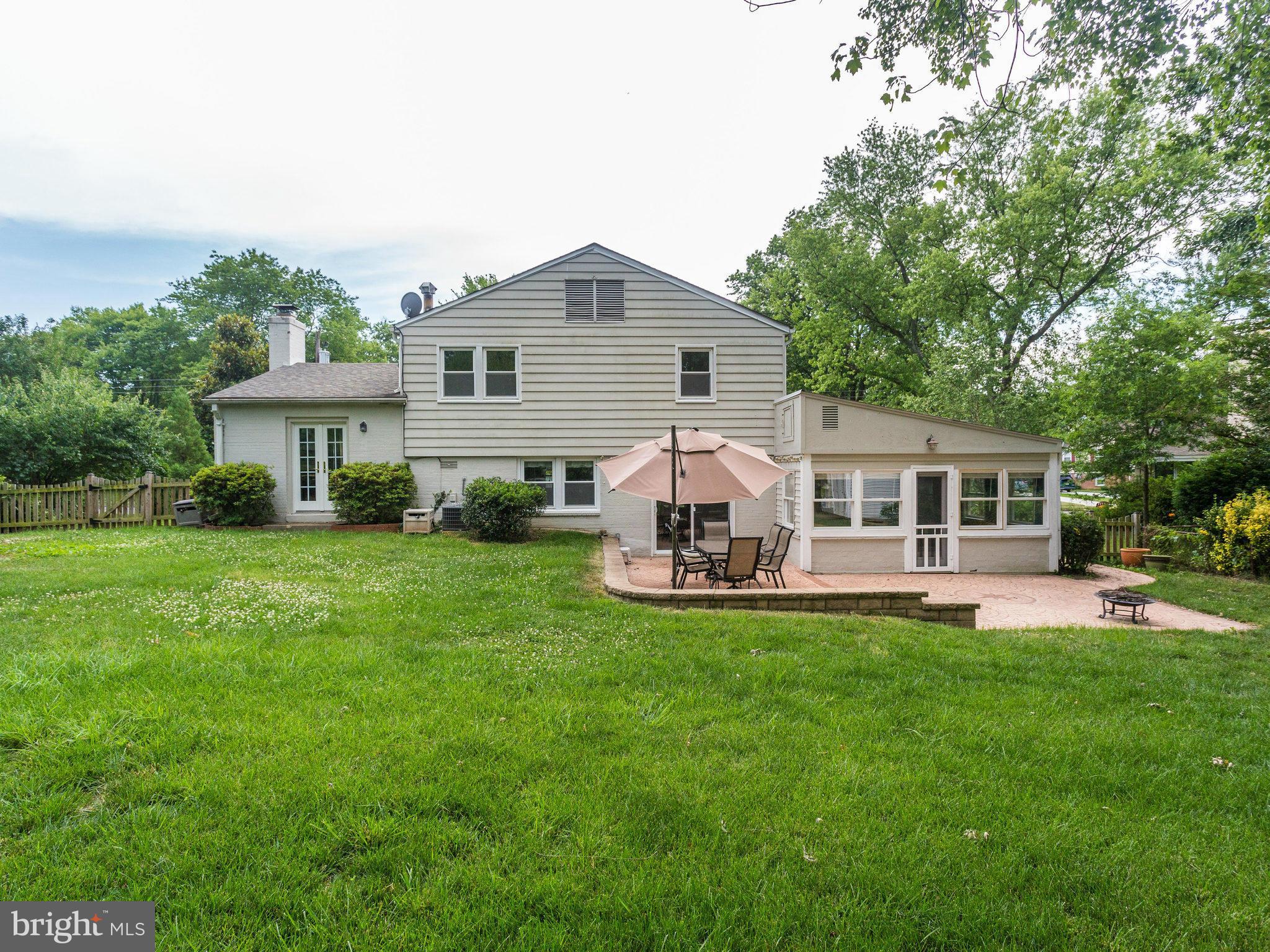 WAYNEWOOD - Residential