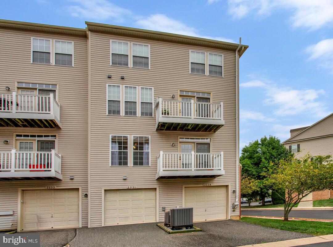 RICHFIELD STATION VILLAGE - Residential