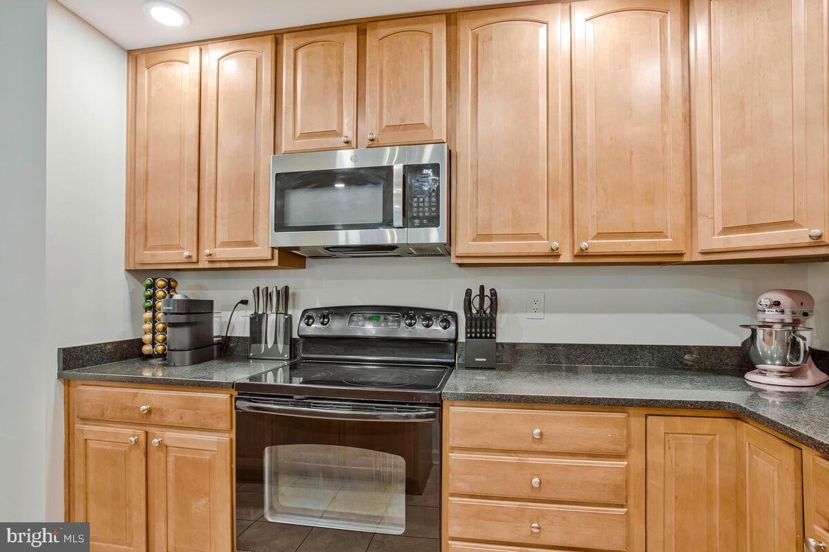 RICHFIELD STATION VILLAGE - Residential