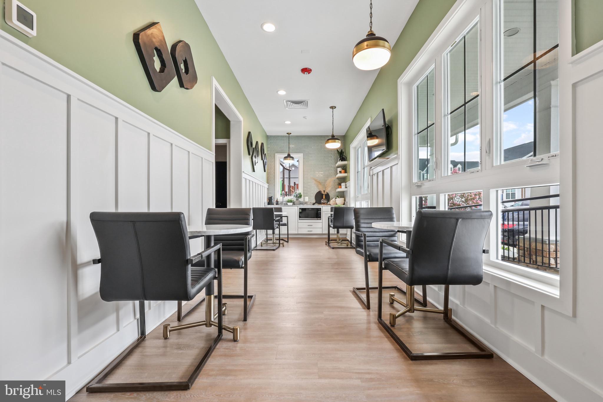 WINDSOR  MILL - Residential Lease