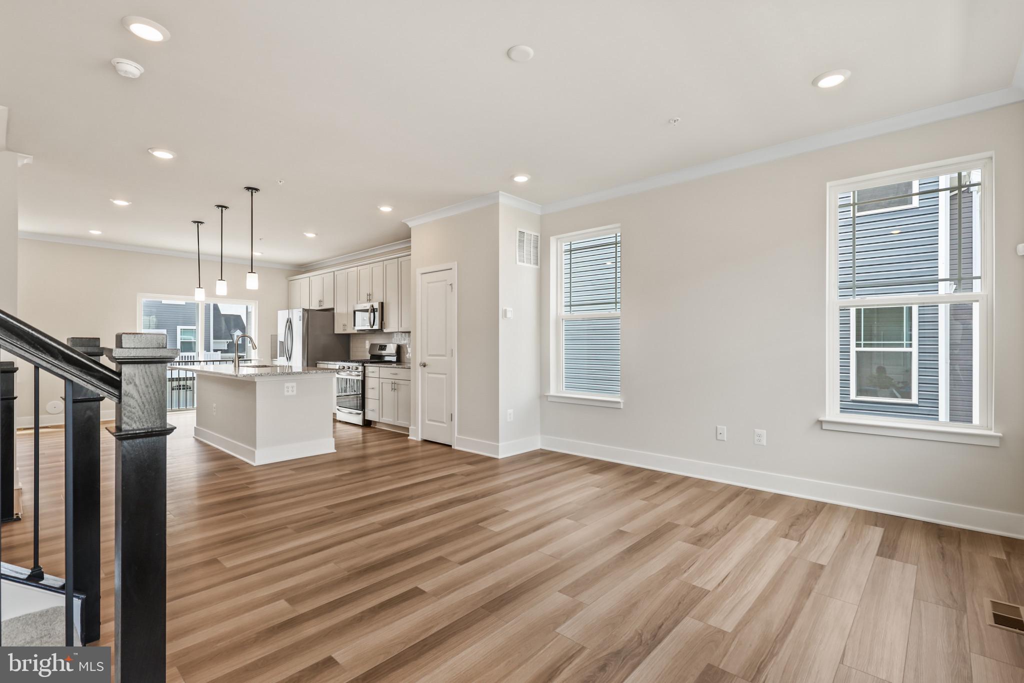 WINDSOR  MILL - Residential Lease