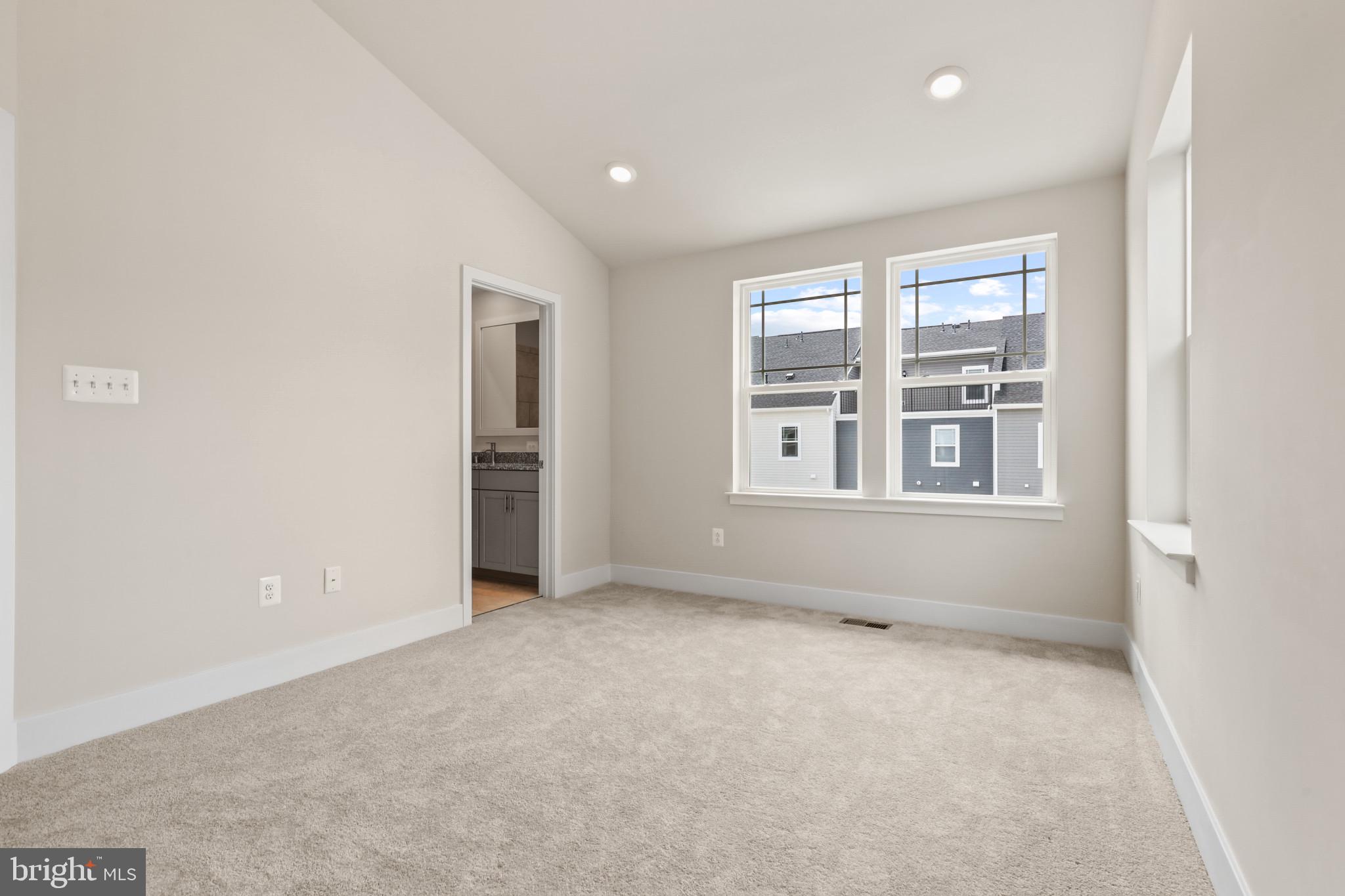 WINDSOR  MILL - Residential Lease