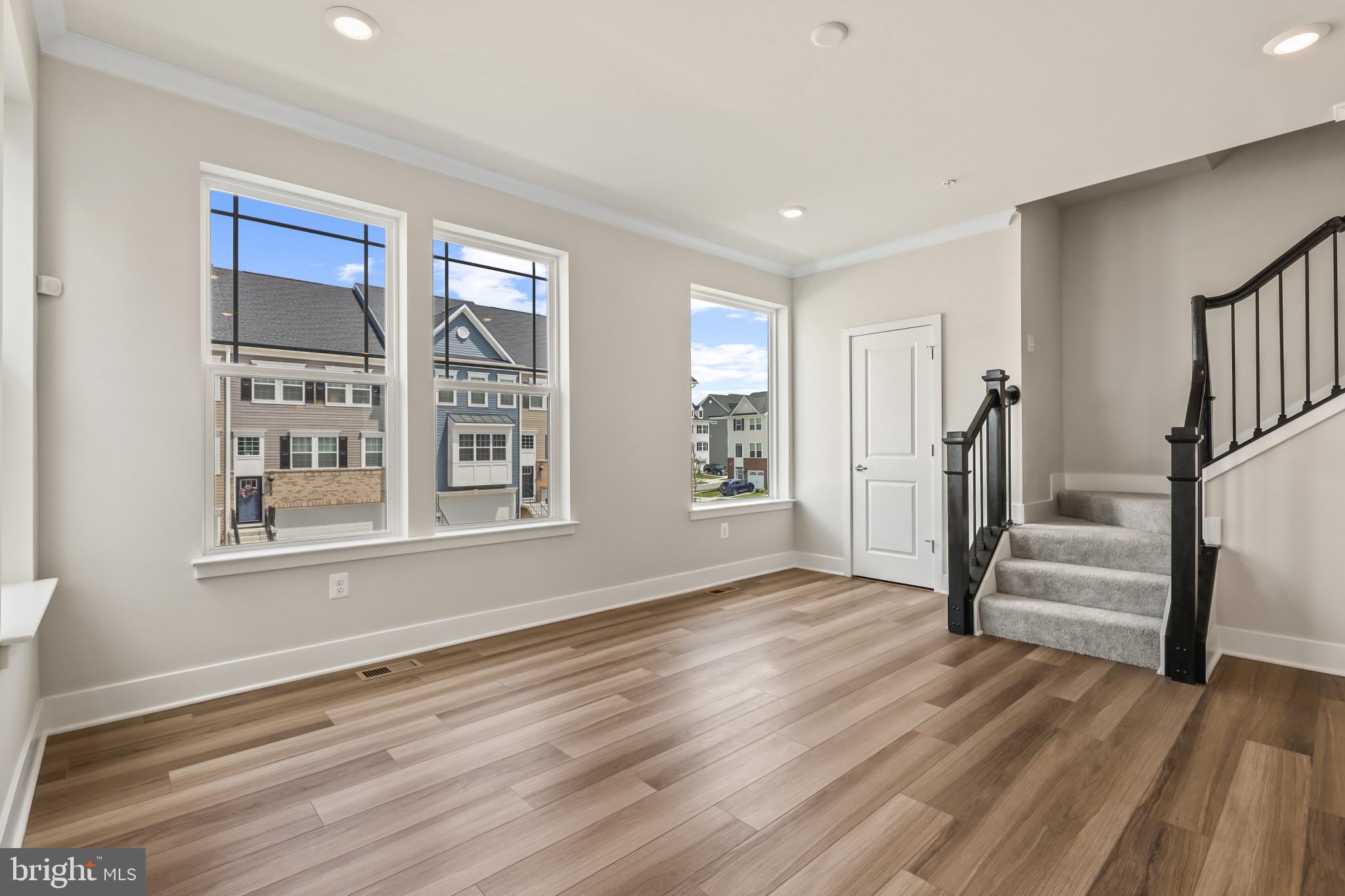 WINDSOR  MILL - Residential Lease