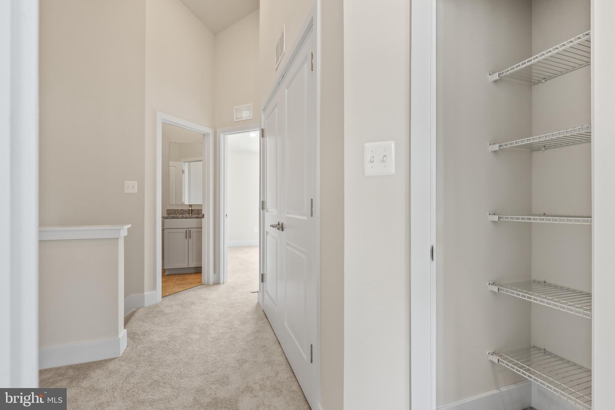 WINDSOR  MILL - Residential Lease